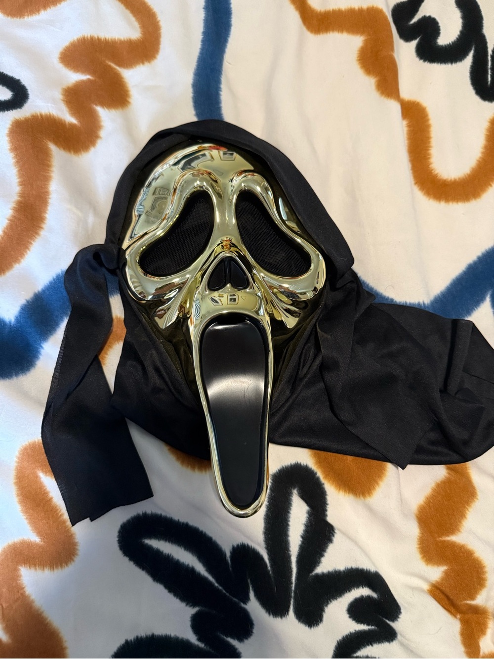 Gold Scream Halloween Mask